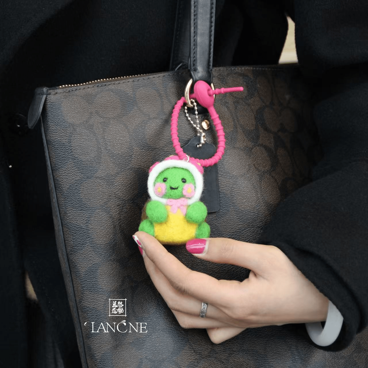 🐢Adorable Squirtle Wool Felt Charm - WeDesignWool