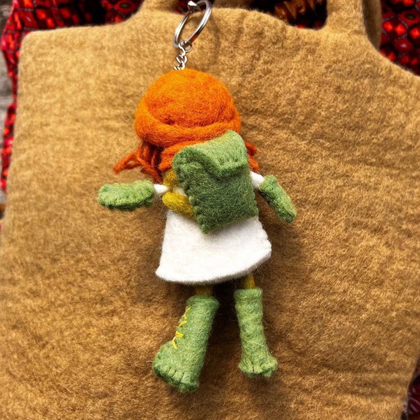 Backpack Girl - WeDesignWool