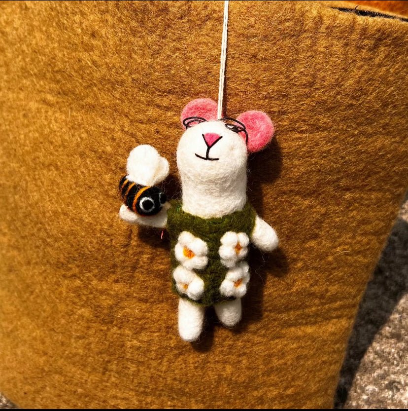 Various Style of Feltie Flutter Mice I - WeDesignWool