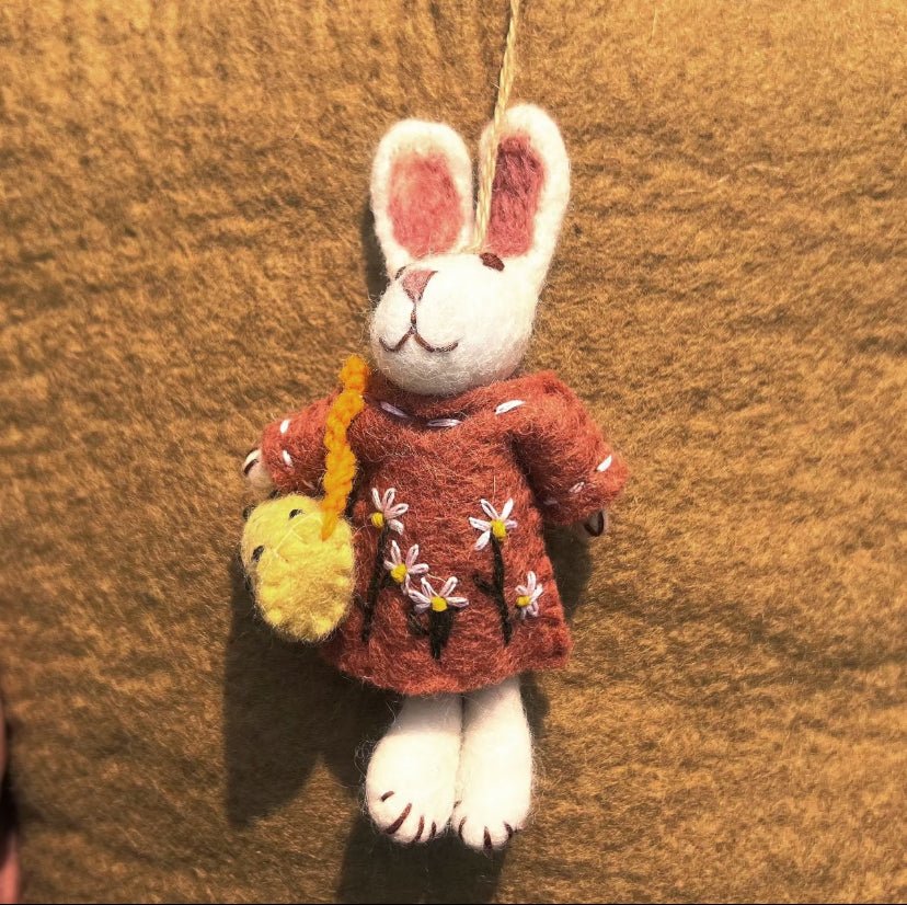 A Little Bunny - WeDesignWool