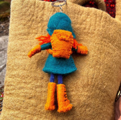Backpack Girl - WeDesignWool