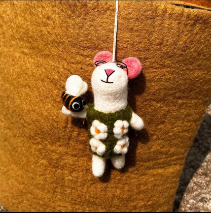 Various Style of Feltie Flutter Mice I - WeDesignWool